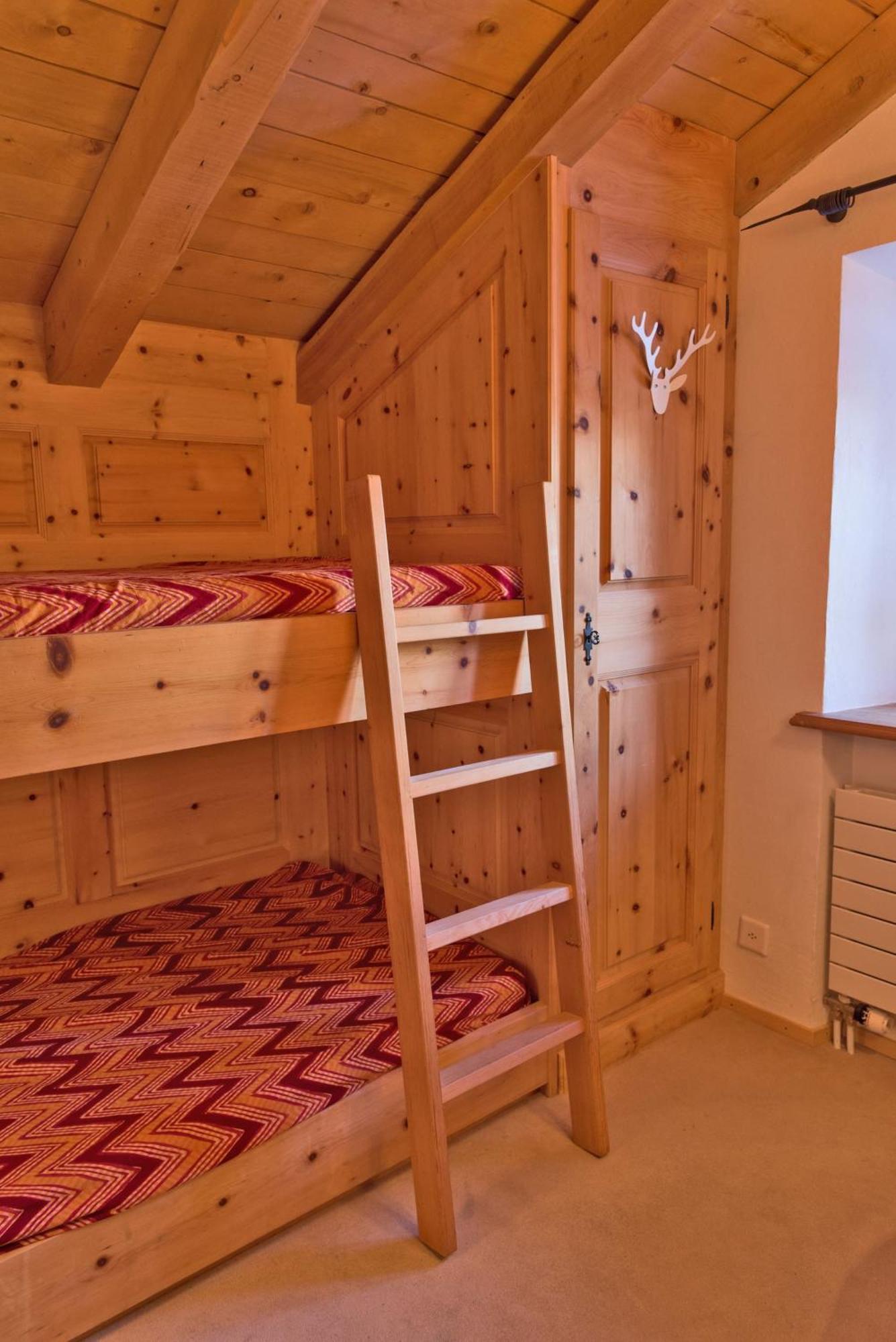 Chalet Gulas - La Punt-Chamues-Ch Exterior photo
